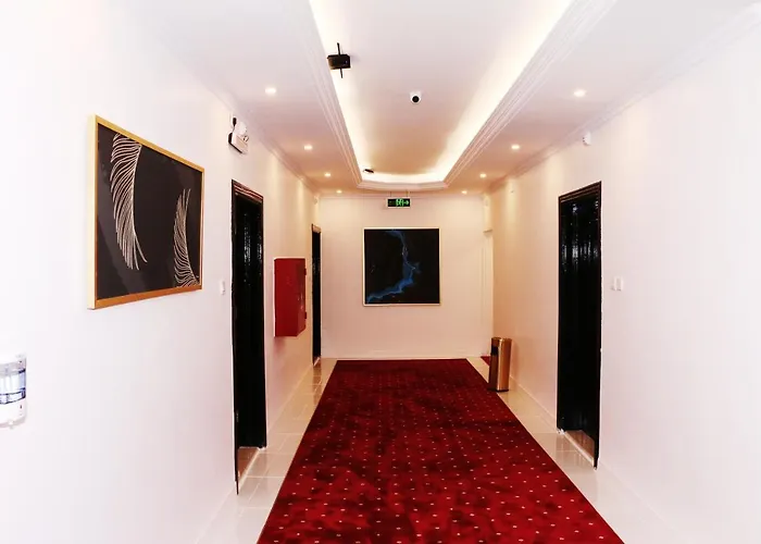 Mandaren Suites